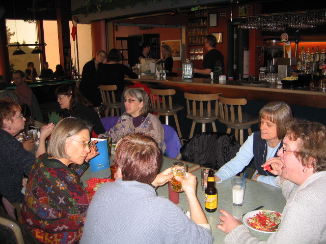 Photograph from the ACCOLEDS 2003 workshop.